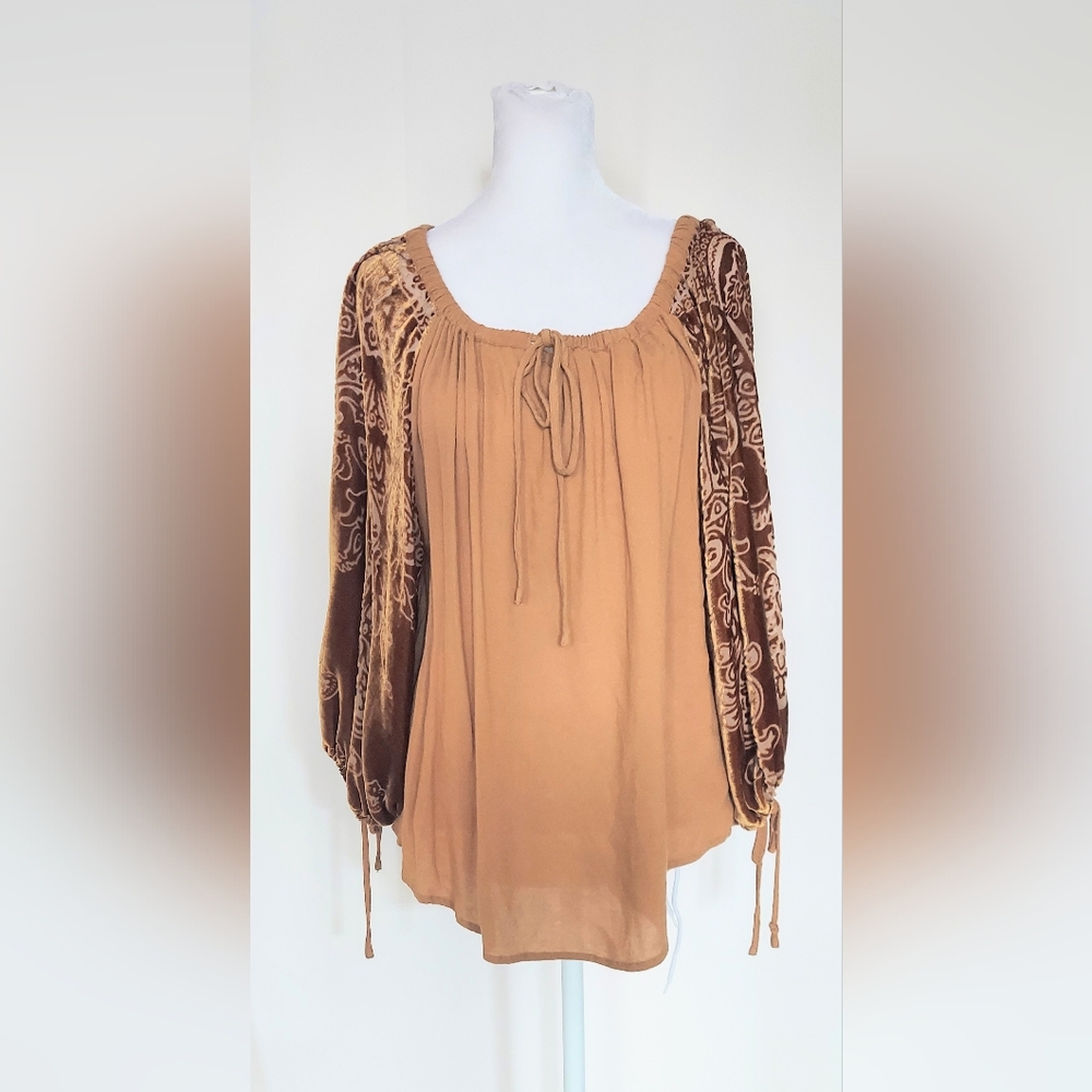 Soft Surroundings Burnt Out Velvet Sleeve Peasant Top Size Medium